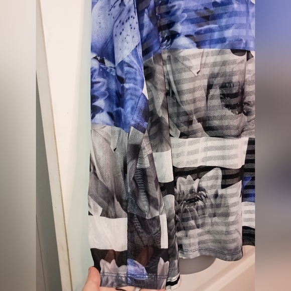 holiday blue floral 2X Preppy Coastal Blue Lily Striped STYLE&CO blouse - Picture 3 of 8